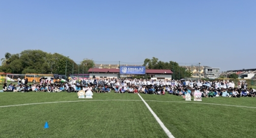 Group photo of everyone who attended the event